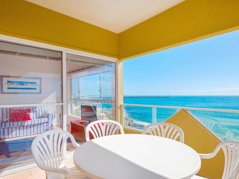 Avalon 4 - Right Across The Road From Convent Beach - Uninterrupted Views - Nambucca Heads Accommodation 0