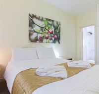 B5 Close to Nedlands Cafes Swan River SCGH  UWA - Nambucca Heads Accommodation