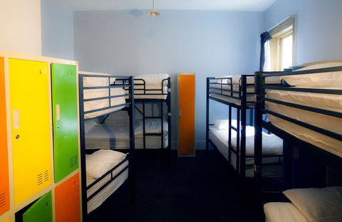 Backpackers Imperial Hotel - Nambucca Heads Accommodation 1
