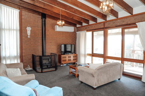 Banksia Beach House - Nambucca Heads Accommodation 1