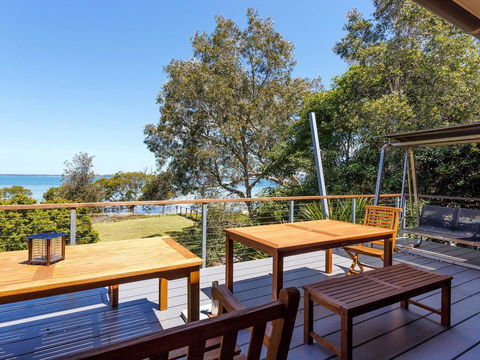 Barefoot Beach House - Nambucca Heads Accommodation 0