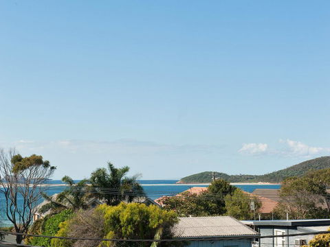 Barefoot Bliss @ Fingal Bay - Nambucca Heads Accommodation 1