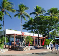Base Airlie Beach - Nambucca Heads Accommodation