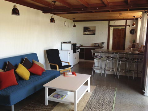 Base BnB - Nambucca Heads Accommodation 0