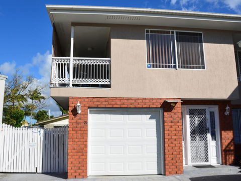 Bayz On The River - Nambucca Heads Accommodation 1