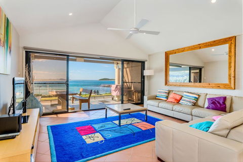 Beach Duplex 72b Marine Dr - Fingal Bay - Nambucca Heads Accommodation 2