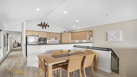 Beach House 72A Marine Drive - Fingal Bay - Nambucca Heads Accommodation 3