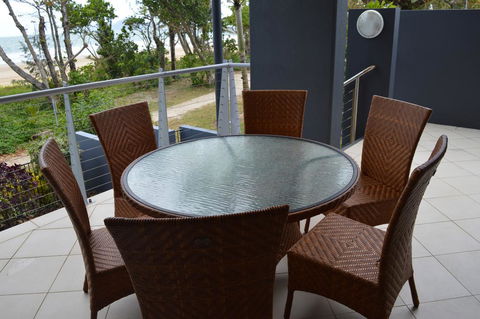 Beach House Apartment 1 - Nambucca Heads Accommodation 3