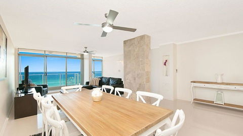 Beachfront Apt Main Beach - Nambucca Heads Accommodation 1