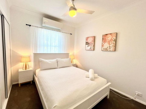 Renovated Queenslander - Upstairs 2km To Stadium - Nambucca Heads Accommodation 3