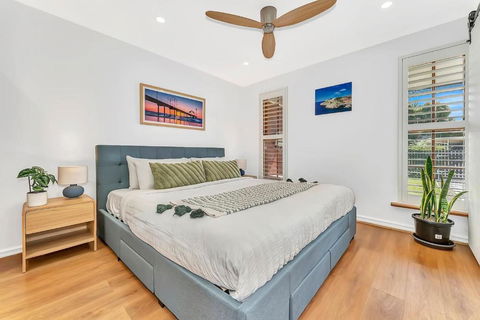 Redbrick Retreat - Generous Coastal Escape - Nambucca Heads Accommodation 2