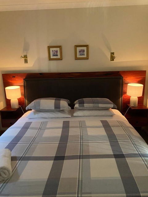 REDGUM RETREAT BRIGHT - Luxury Spa Villa - Nambucca Heads Accommodation 1