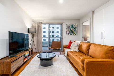 Relaxing 2BR Stay Near South Point Tuggeranong - Nambucca Heads Accommodation 3