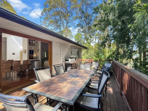 Riverside 3-Bed Townhouse With Spacious Deck & BBQ - Nambucca Heads Accommodation 1