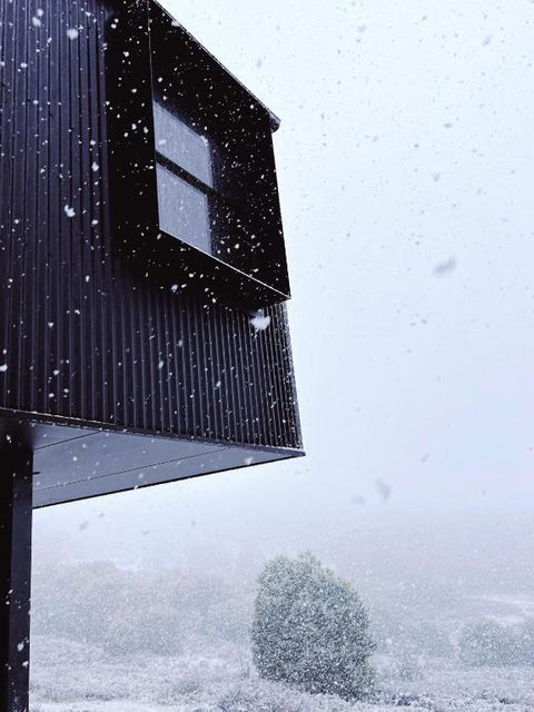 Roam Merrijig - Luxury Stay With Mountain Views - Foothills Of Mt Buller - Nambucca Heads Accommodation 3