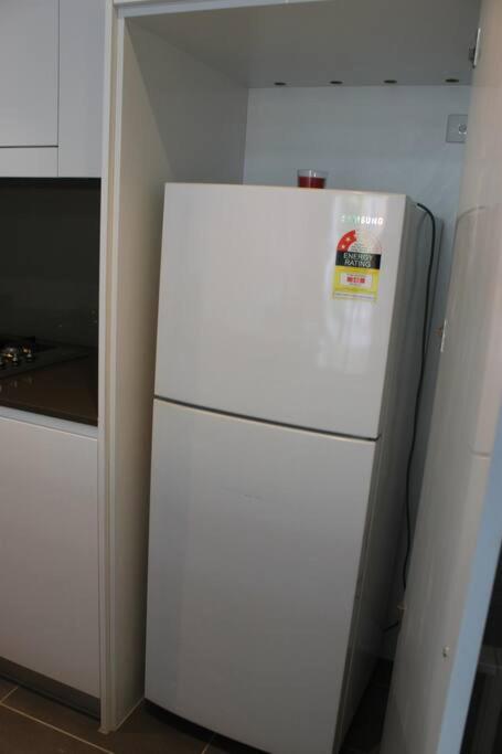 Roomy One Bedroom Plus Extra Bed - Nambucca Heads Accommodation 1
