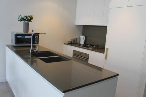 Roomy One Bedroom Plus Extra Bed - Nambucca Heads Accommodation 2
