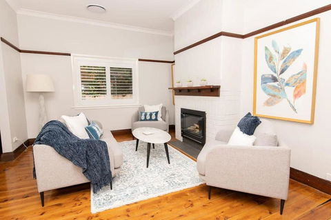 Rose Hill On Hamer, 1940s Charming Cottage Near Cook Park - Nambucca Heads Accommodation 2