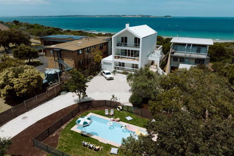 Sagres Queenscliff - Luxury House By The Beach - Nambucca Heads Accommodation 1