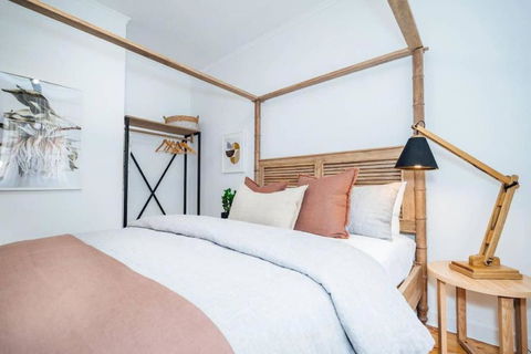 Salt At Arlo Refined Luxury In Glenelg - Nambucca Heads Accommodation 2