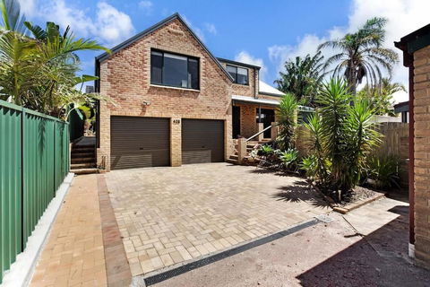 Salt Wood Cabin Style Retreat - Nambucca Heads Accommodation 0