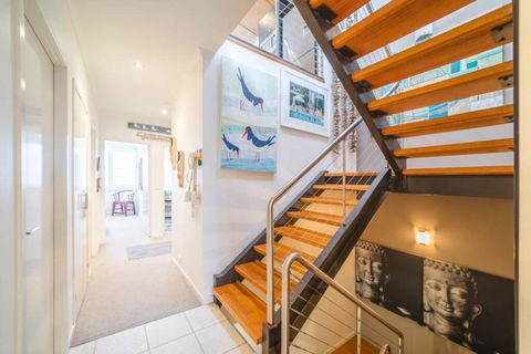 Saltwater 5 - Sleeps 8 - Close To Main Beach - Nambucca Heads Accommodation 2