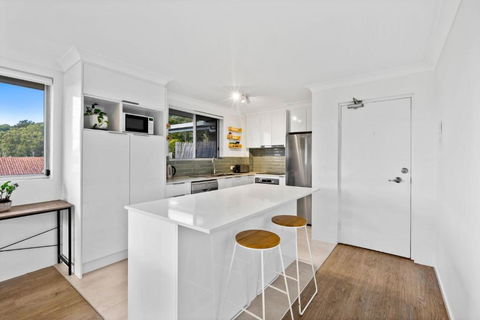 Salty Sea Breeze Apartment 500m To Waters Edge - Nambucca Heads Accommodation 1