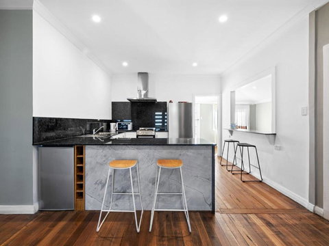 Salty Sea Cottage - Nambucca Heads Accommodation 0