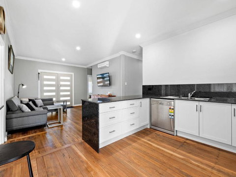 Salty Sea Cottage - Nambucca Heads Accommodation 3