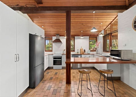 Sand At Broulee - Nambucca Heads Accommodation 2