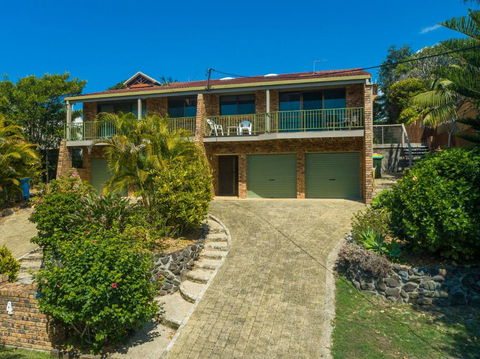 Sand Dunes - Nambucca Heads Accommodation 1