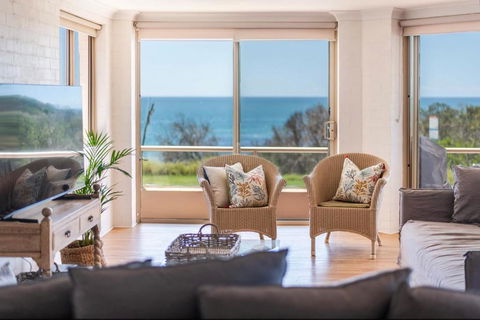 Sandrift One - Oceanstays - Nambucca Heads Accommodation 1