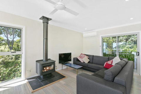 Sands End - Nambucca Heads Accommodation 2