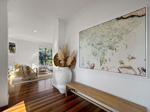 Serene Luxury Retreat On Malua Bay - Nambucca Heads Accommodation 2