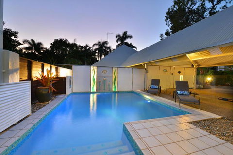 Serenity Port Douglas - Nambucca Heads Accommodation 1