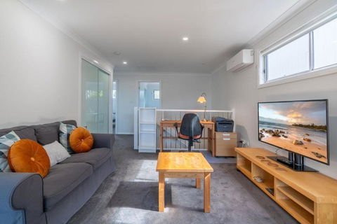 Shell Cove Escape - Nambucca Heads Accommodation 1