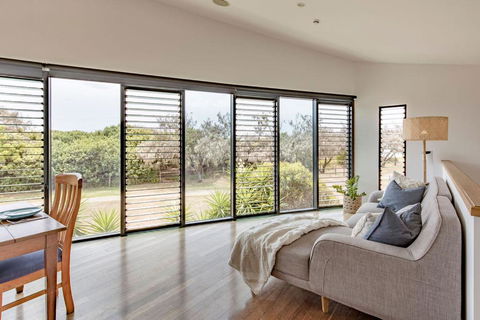Shelly Beach Seaside Studio B - Nambucca Heads Accommodation 0