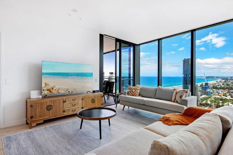 Signature Broadbeach Ocean Views Apartment - CoastHM - Nambucca Heads Accommodation 0