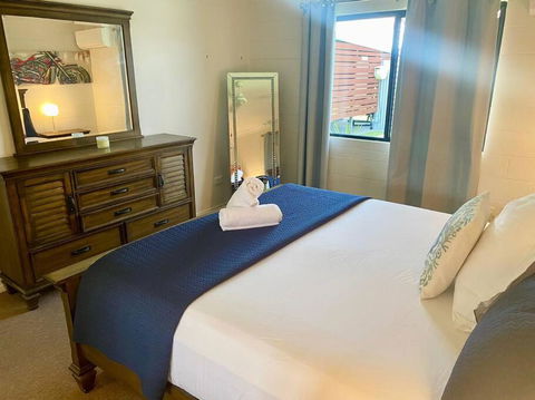 Spacious Retreat On Brenton In Tropical North Queensland - Nambucca Heads Accommodation 1