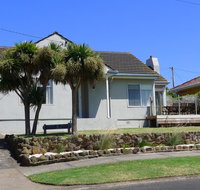 BEACHPOINT COTTAGE - Nambucca Heads Accommodation
