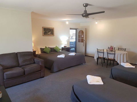 Beachport Motor Inn - Nambucca Heads Accommodation 0