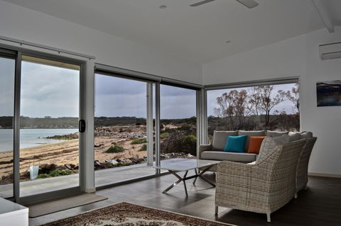 Beachside - Nambucca Heads Accommodation 0