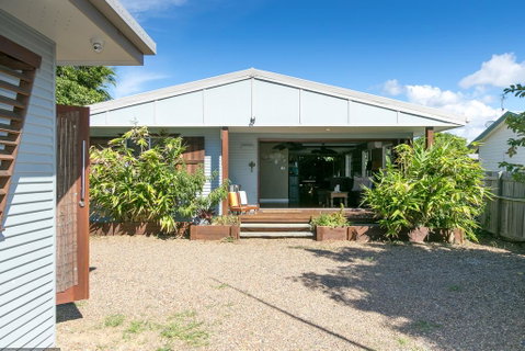 Beachside Cottages - Nambucca Heads Accommodation 2