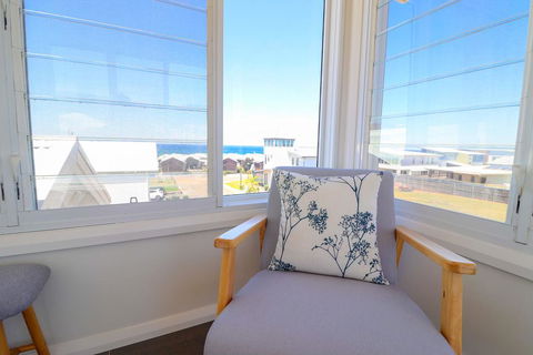 Beachside Oasis - Nambucca Heads Accommodation 3