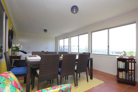BEACHVIEW - 14 Second Ave , Bonny Hills - Nambucca Heads Accommodation 3