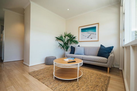 Beachy Keen On Moseley - Wifi - Netflix - Pool - Spa - Nambucca Heads Accommodation 1