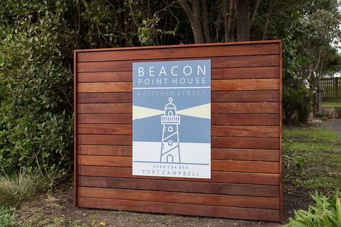 Beacon Point House - Nambucca Heads Accommodation 1