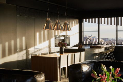 Birdcage Penthouse Luxury Melbourne Ultra Modern Industrial Chic - Nambucca Heads Accommodation 3