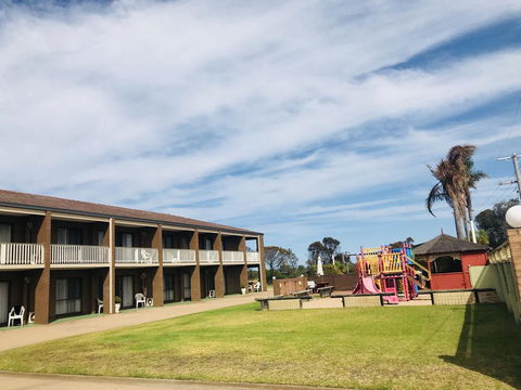 Black Swan Motor Inn - Nambucca Heads Accommodation 0