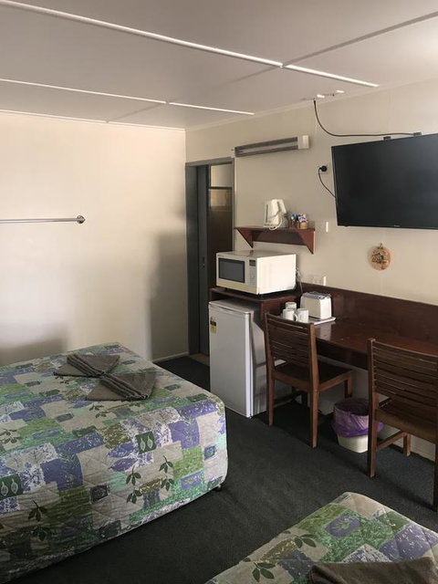 Blackall Coolibah Motel - Nambucca Heads Accommodation 2